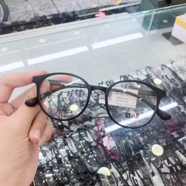Kính mát gọng tròn 