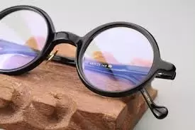 Kính mát gọng tròn 